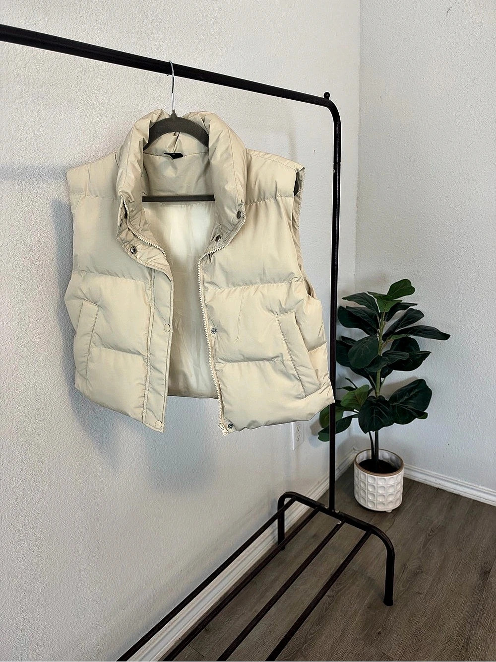 Puffer Vest in Cream Like New